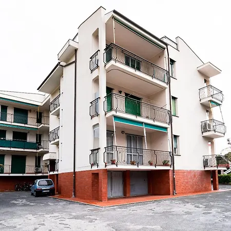 Comodo Trilocale A *